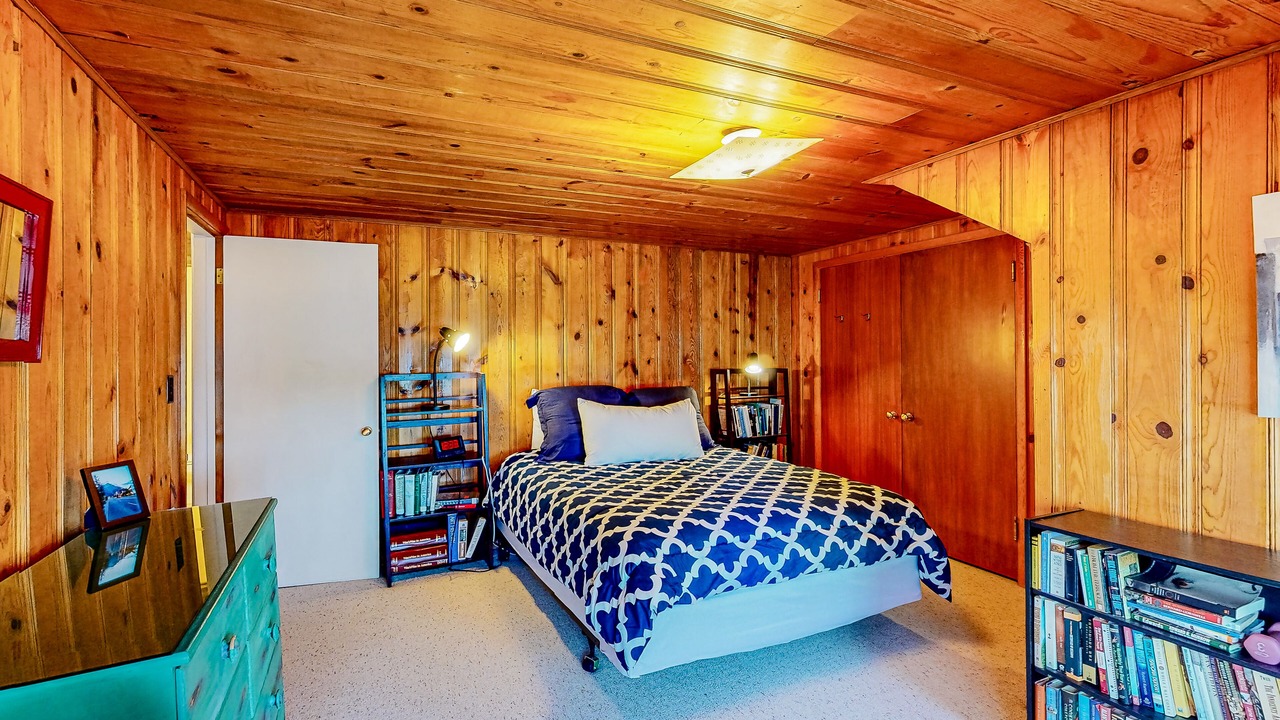 Photo of Bedroom in Clarksville