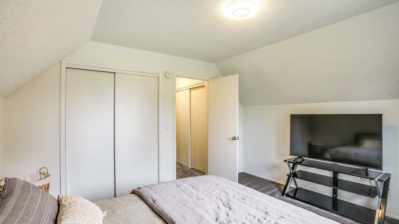 Photo of Bedroom in Spirit Lake