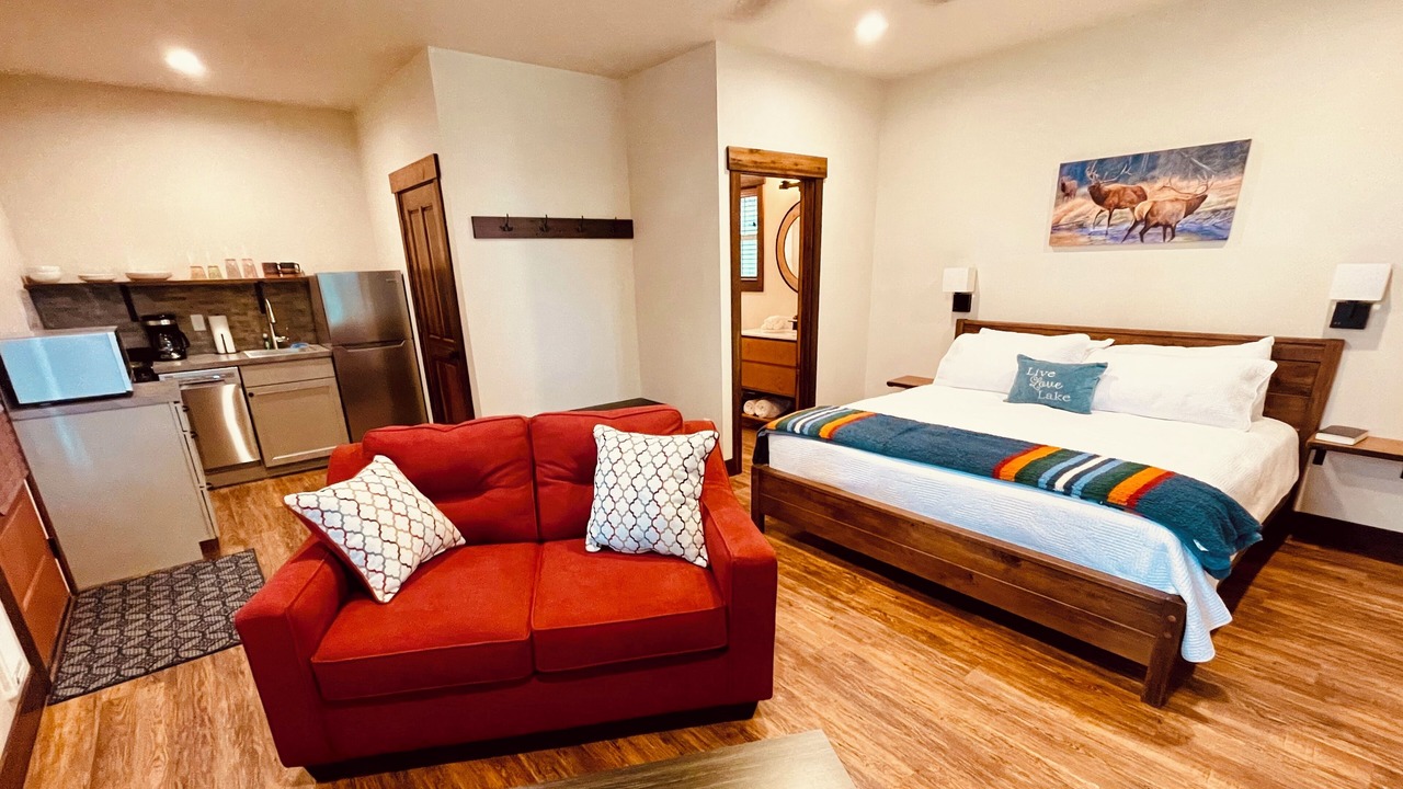 Photo of Bedroom in Lakeside