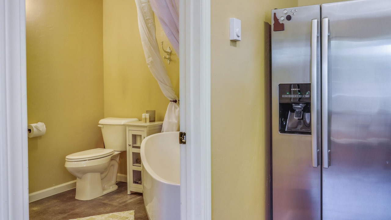 Photo of Bathroom in Garden District