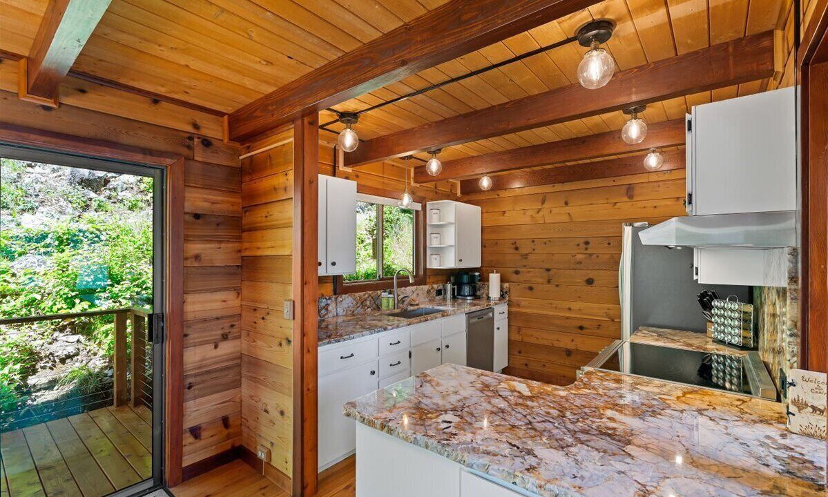 Photo of Kitchen in Bayview