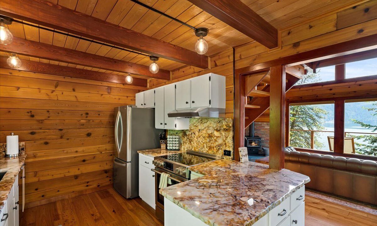Photo of Kitchen in Bayview