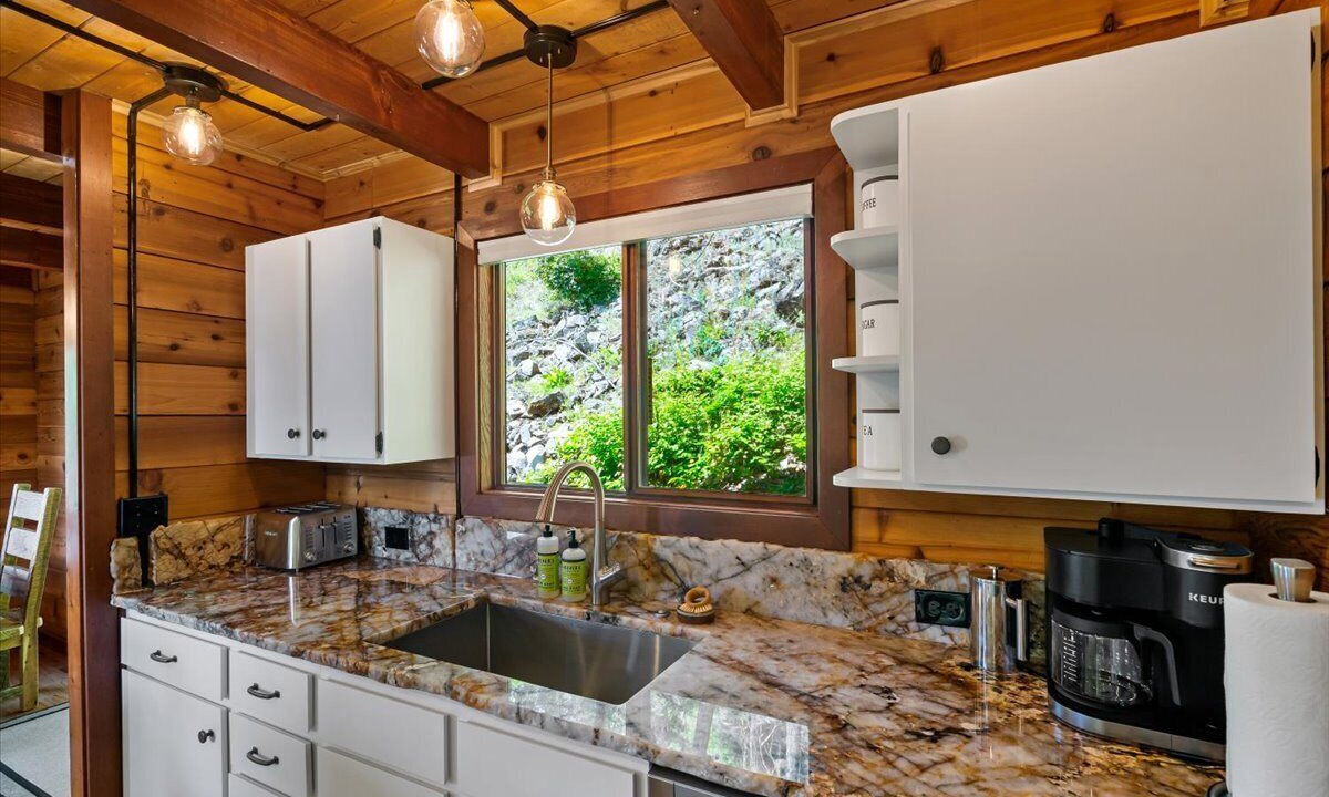 Photo of Kitchen in Bayview