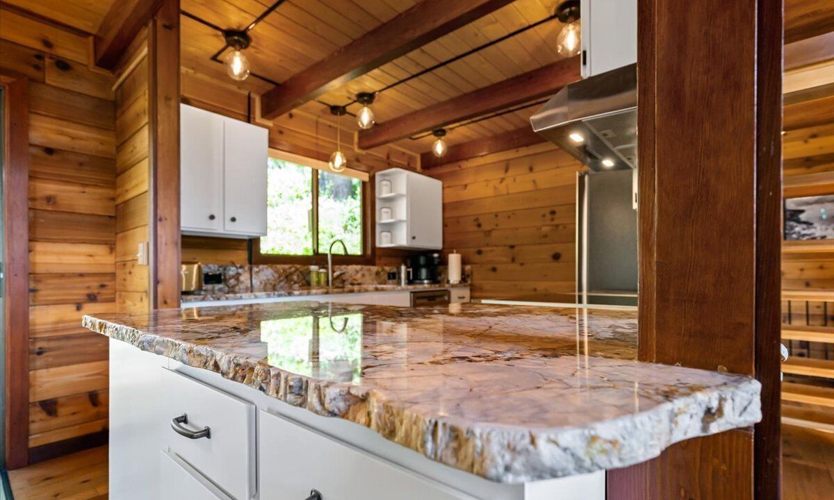 Photo of Kitchen in Bayview