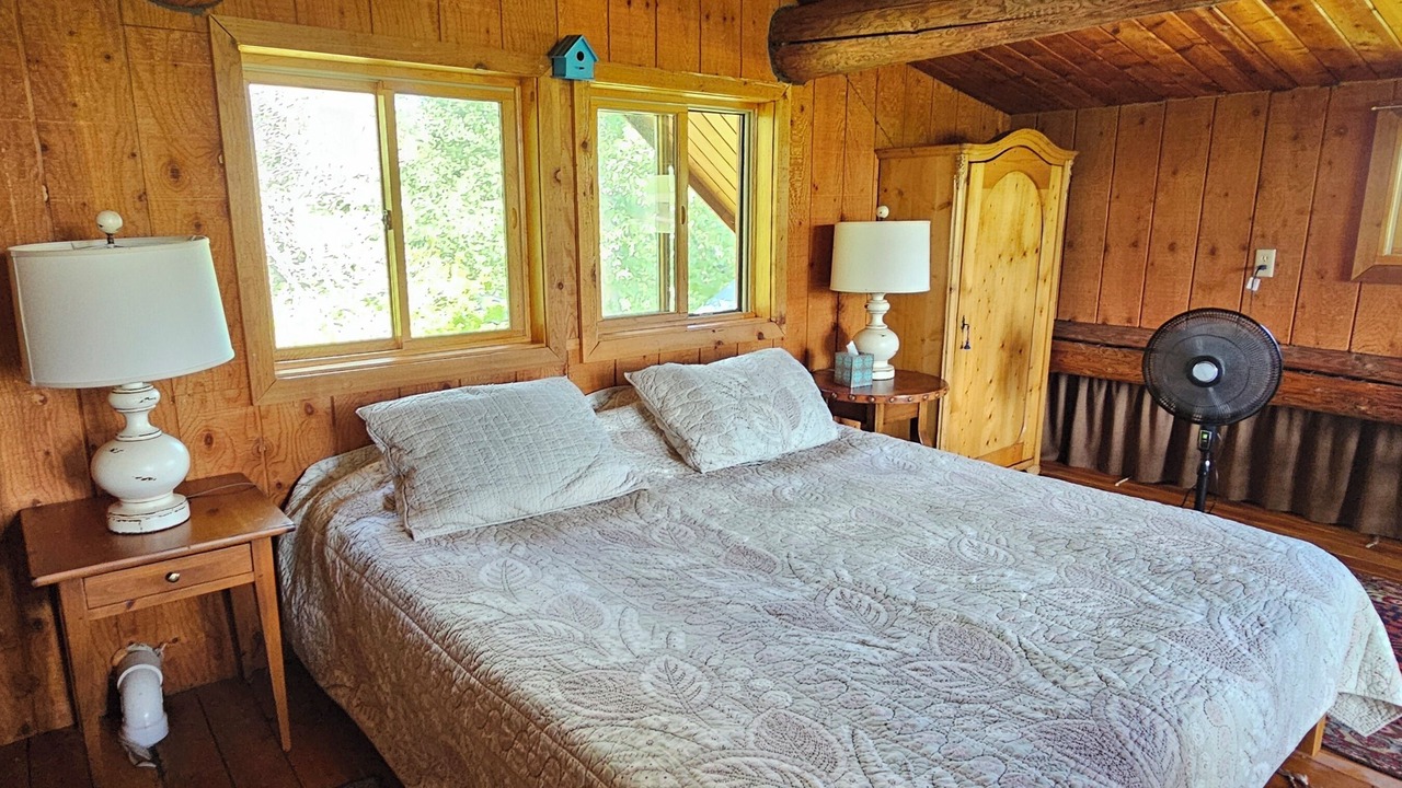 Photo of Bedroom in Fishtail