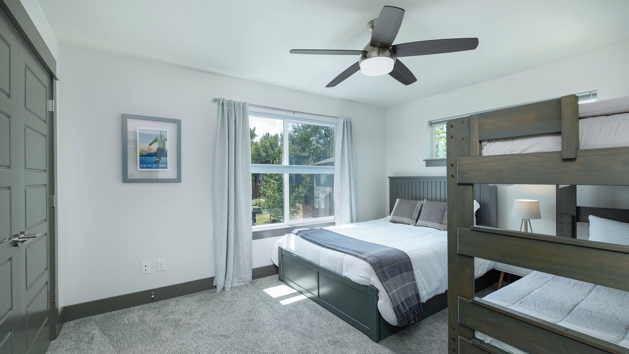 Photo of Bedroom in Four Corners
