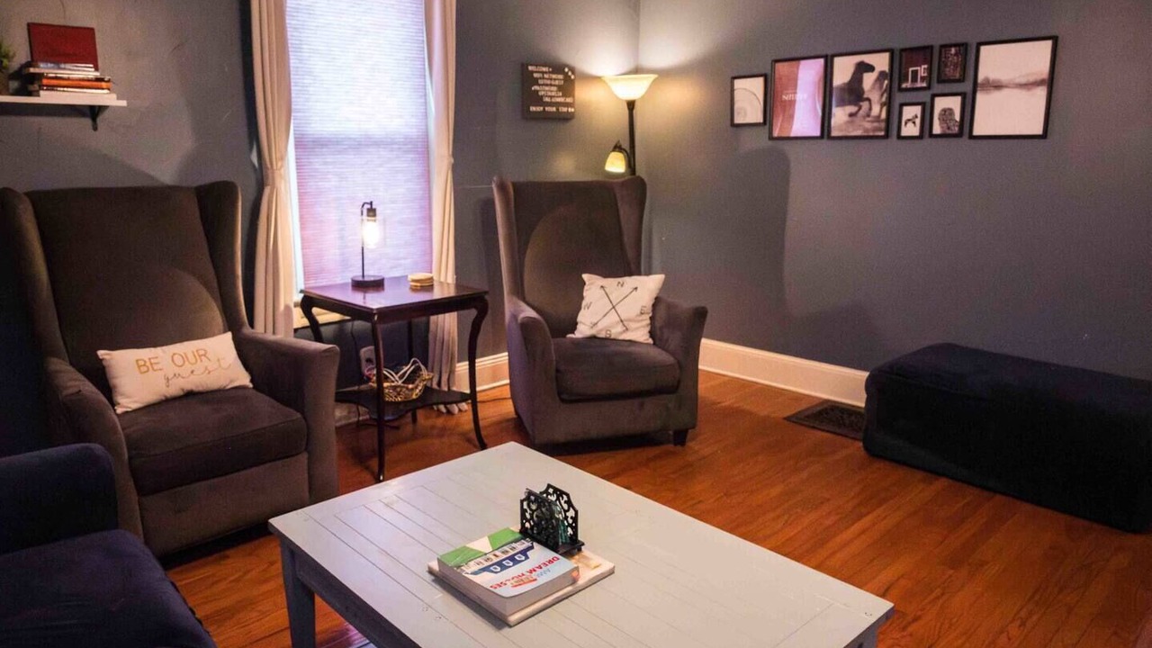 Photo of Livingroom in Massillon