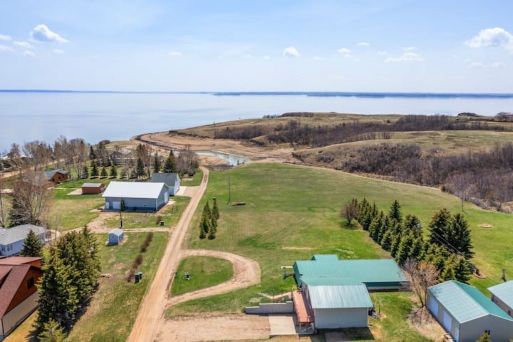 Photo of Outdoor in McLean County