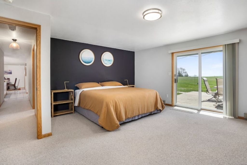 Photo of Bedroom in McLean County