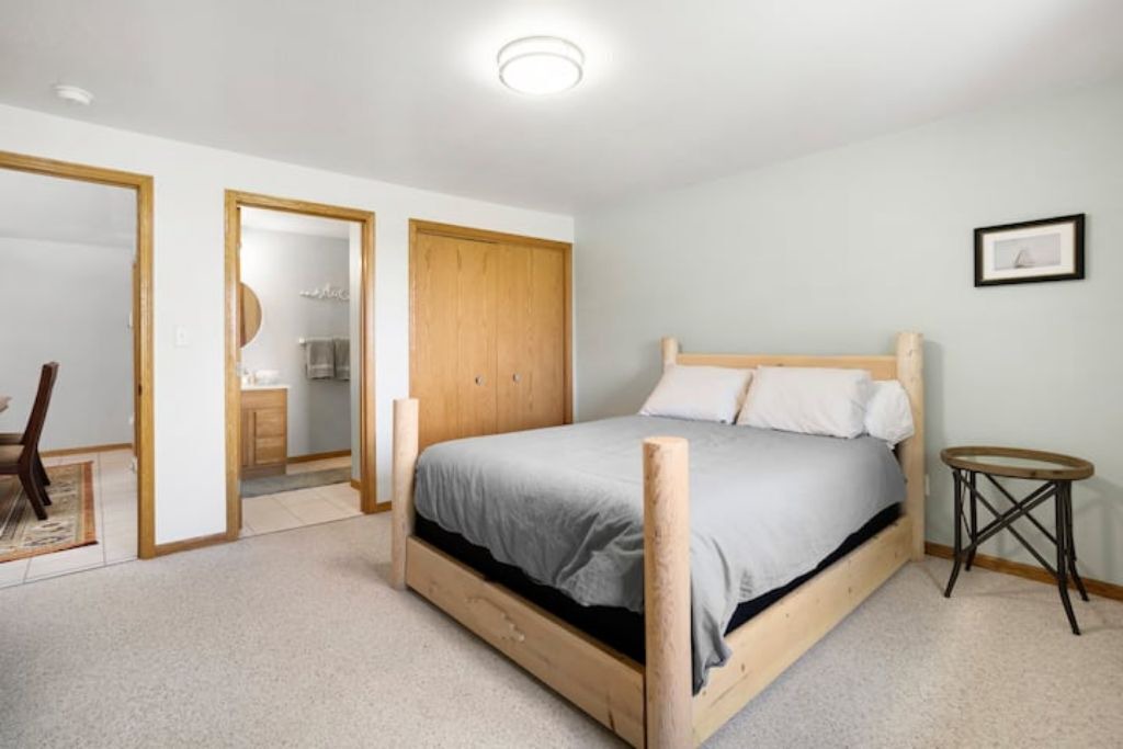 Photo of Bedroom in McLean County