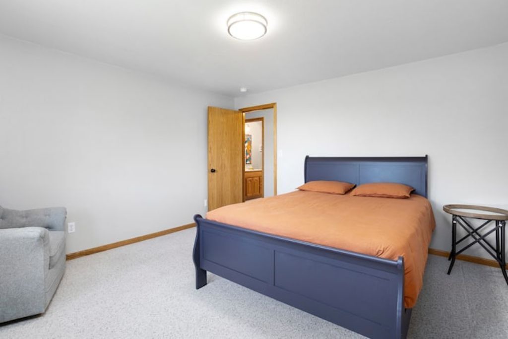 Photo of Bedroom in McLean County