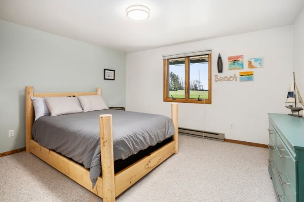 Photo of Bedroom in McLean County