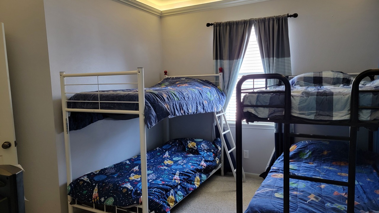 Photo of Bedroom in Clodine