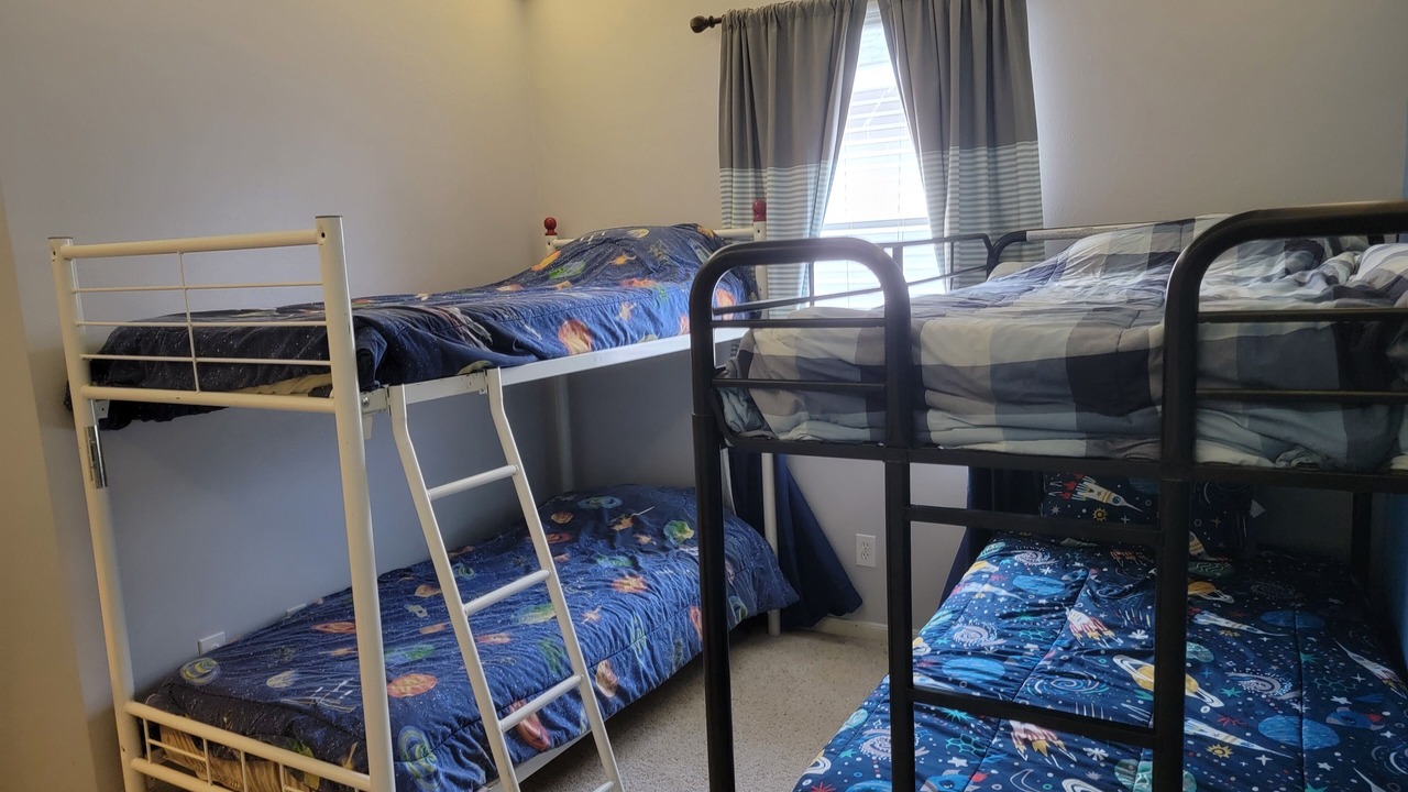 Photo of Bedroom in Clodine