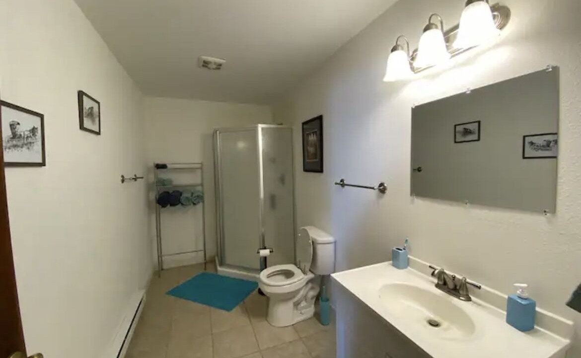 Photo of Bathroom in Pray