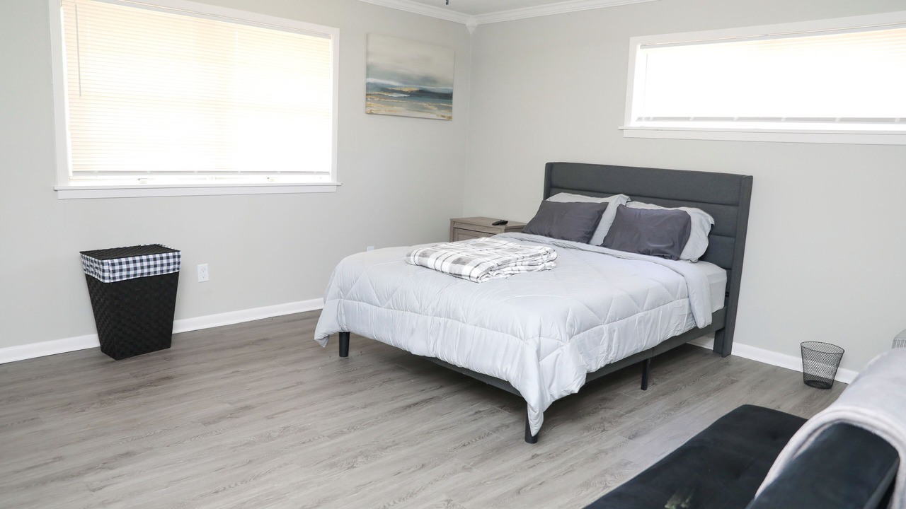 Photo of Bedroom in Tougaloo