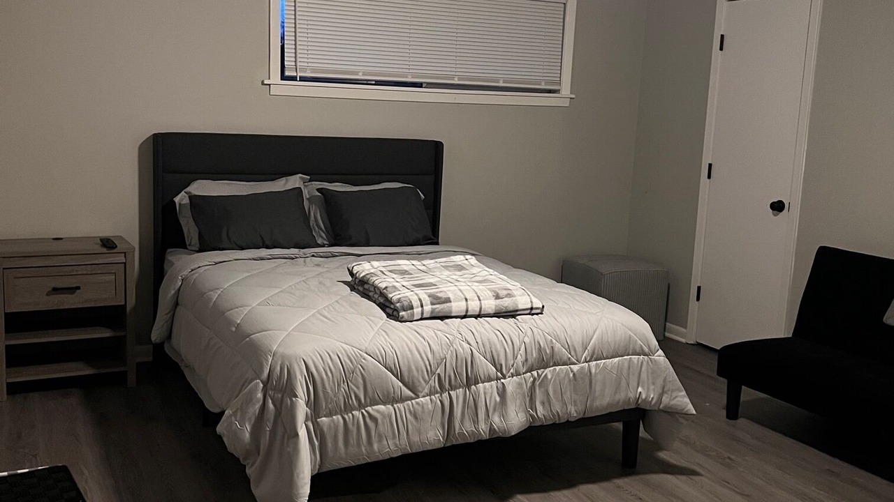 Photo of Bedroom in Tougaloo