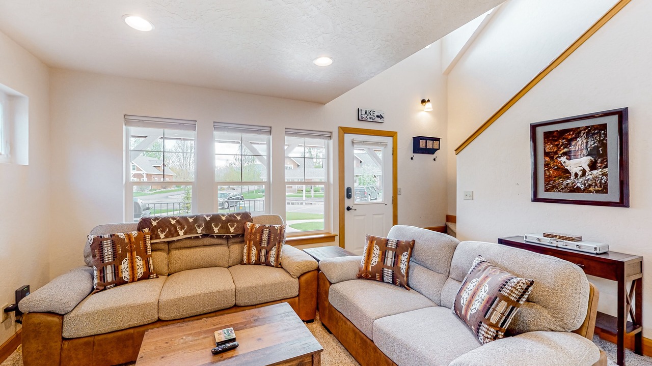Photo of Livingroom in Dover Bay