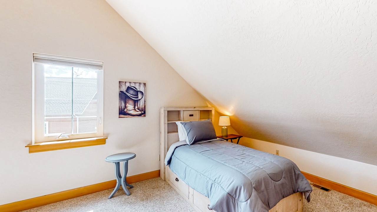 Photo of Bedroom in Dover Bay