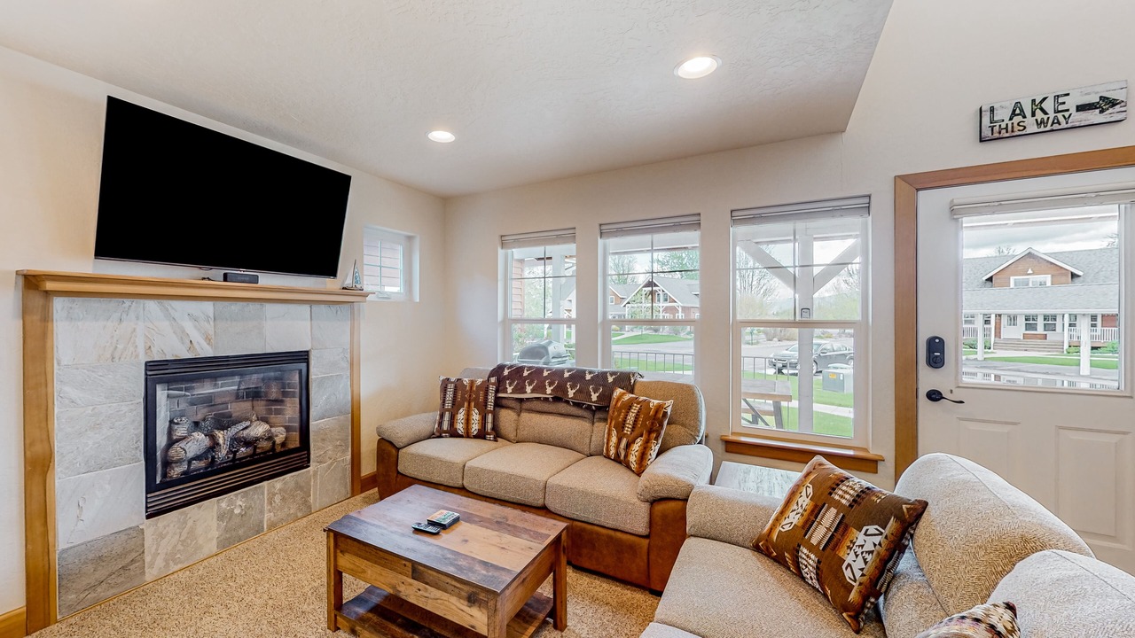 Photo of Livingroom in Dover Bay