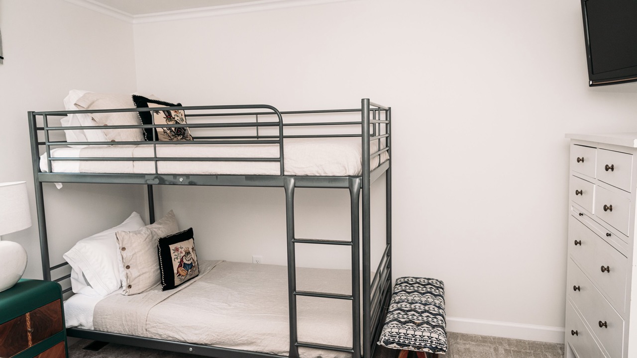 Photo of Bedroom in Bowling Green