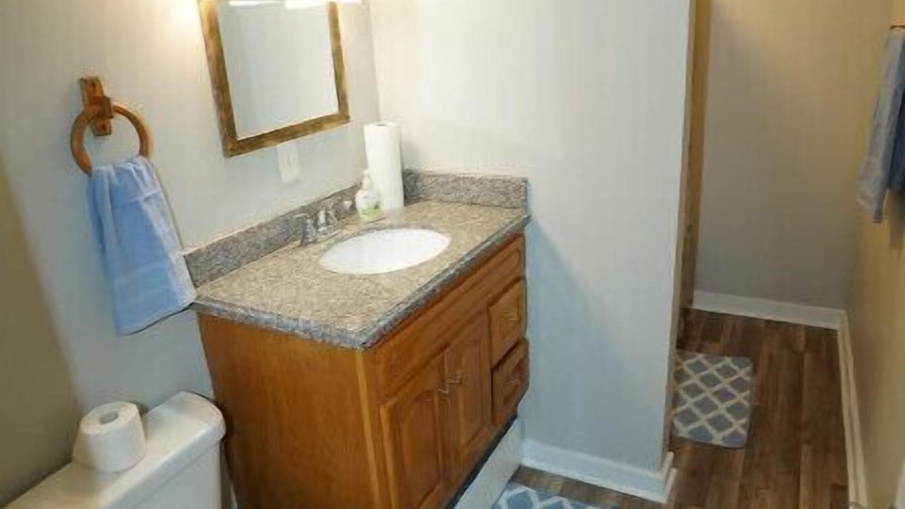 Photo of Bathroom in West Columbus