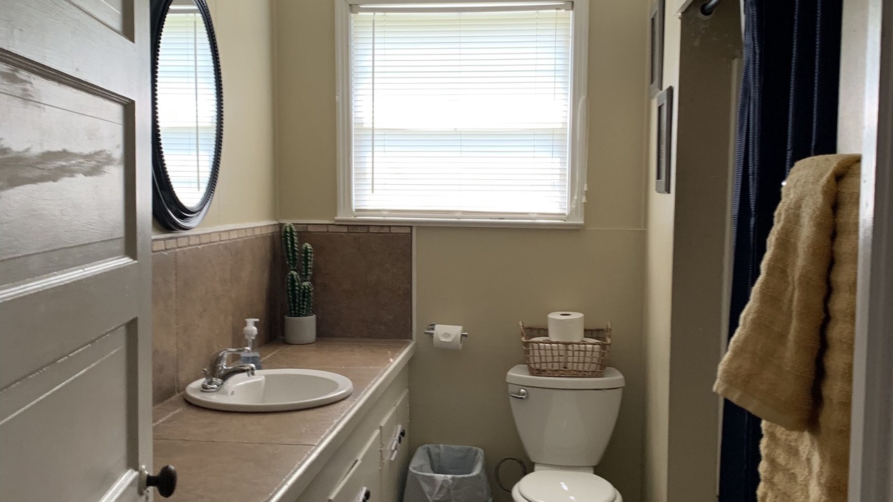 Photo of Bathroom in Brookhaven