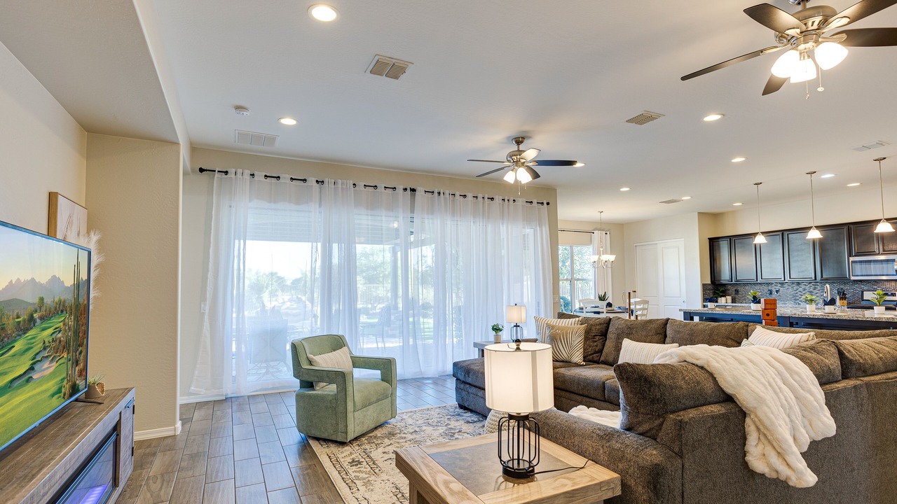 Photo of Livingroom in Queen Creek