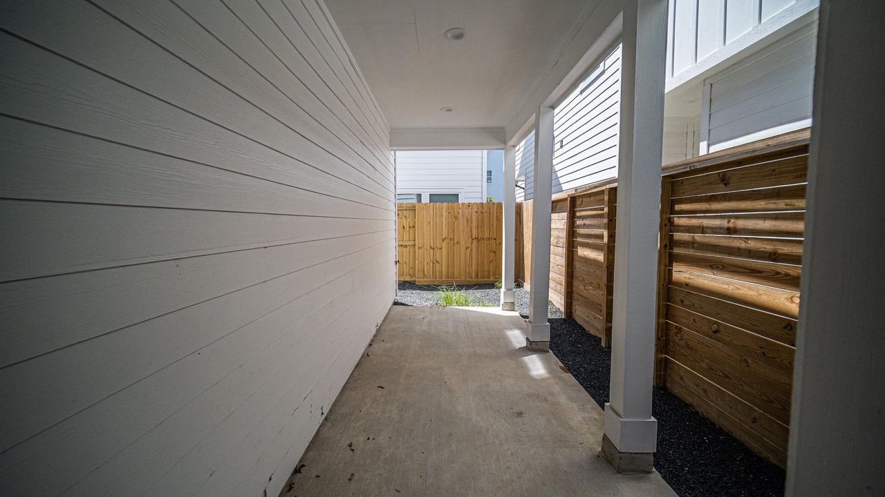 Photo of Outdoor in Foster Place