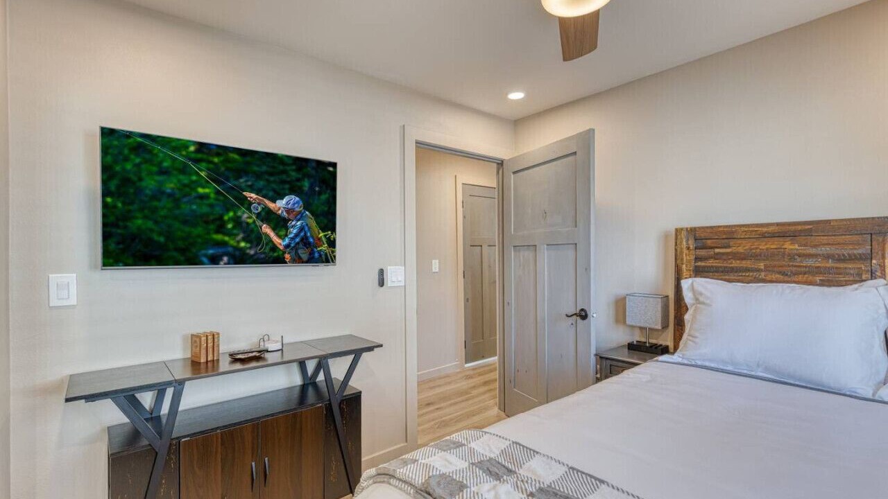 Photo of Bedroom in Wolf Creek