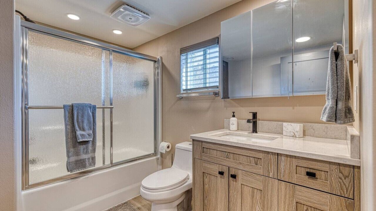 Photo of Bathroom in Wolf Creek