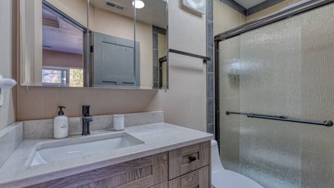 Photo of Bathroom in Wolf Creek