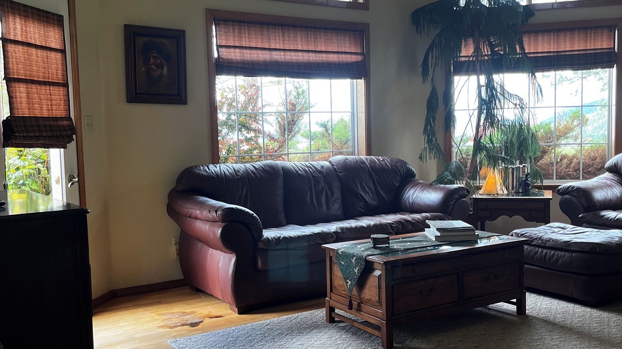 Photo of Livingroom in Arlee