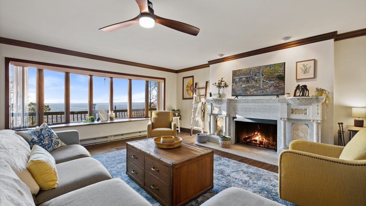 Photo of Livingroom in Kabletown