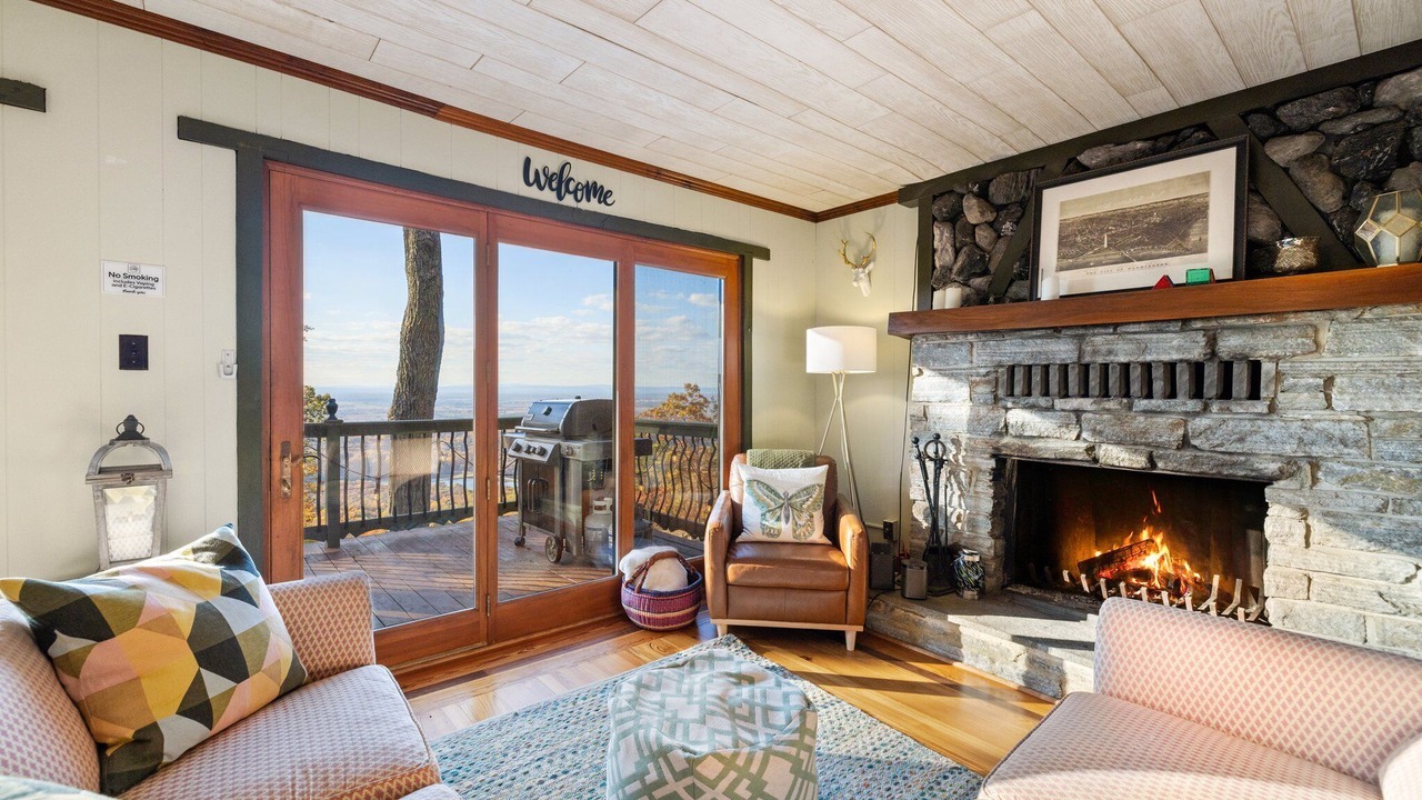 Photo of Livingroom in Kabletown