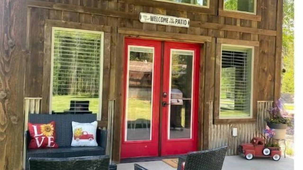 Photo of Outdoor in Martin City