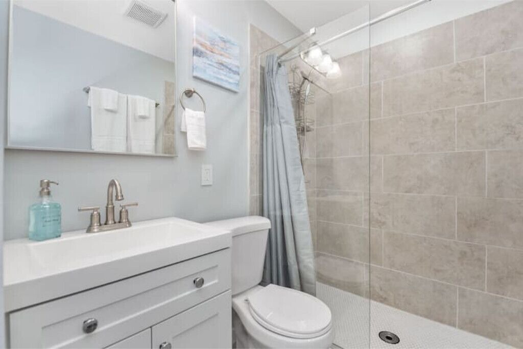 Photo of Bathroom in Mount Auburn