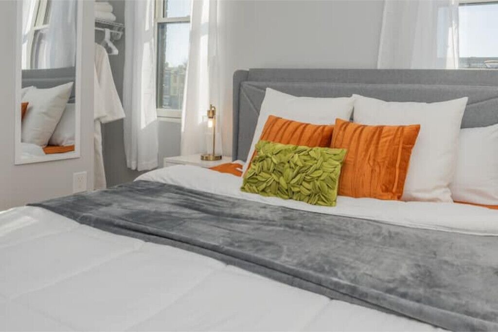 Photo of Bedroom in Mount Auburn