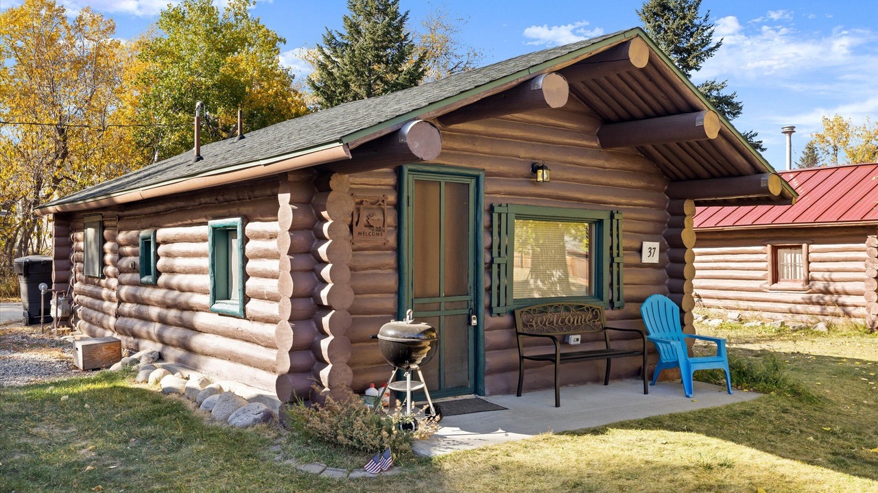 Photo of Others in Red Lodge