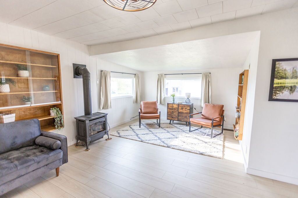 Photo of Livingroom in Ashton