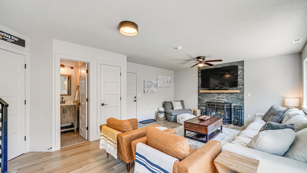 Photo of Livingroom in Huntsville