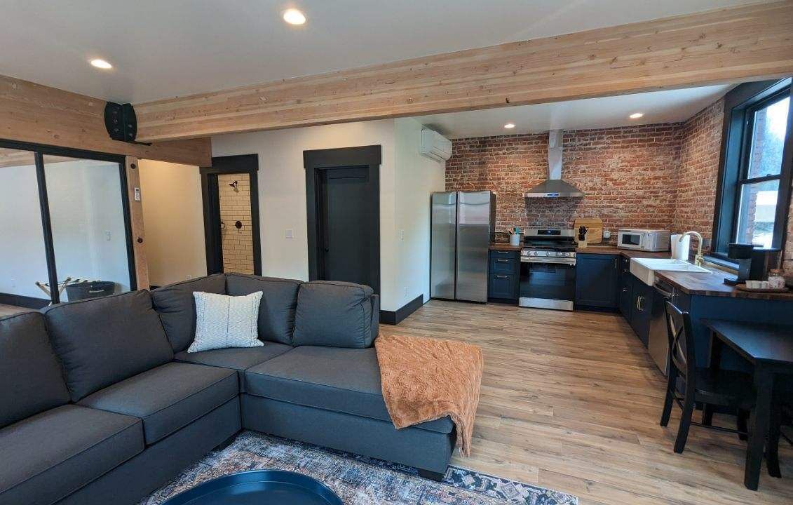 Photo of Livingroom in Wallace