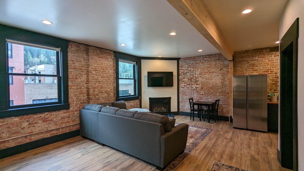 Photo of Livingroom in Wallace