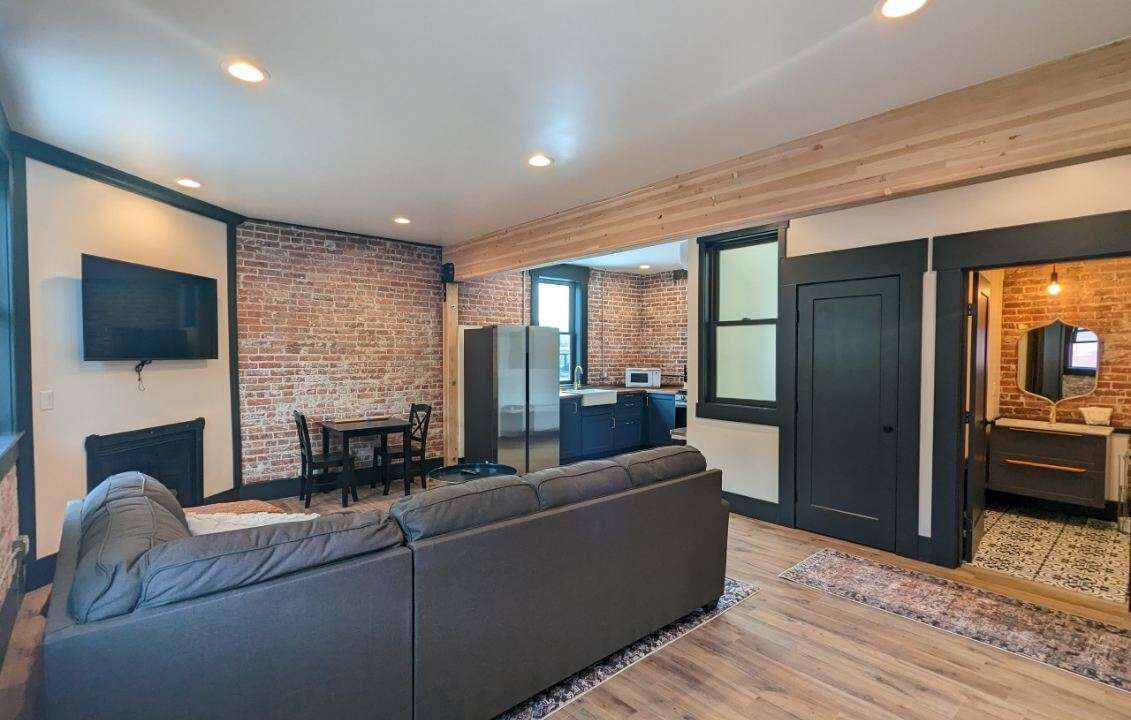 Photo of Livingroom in Wallace