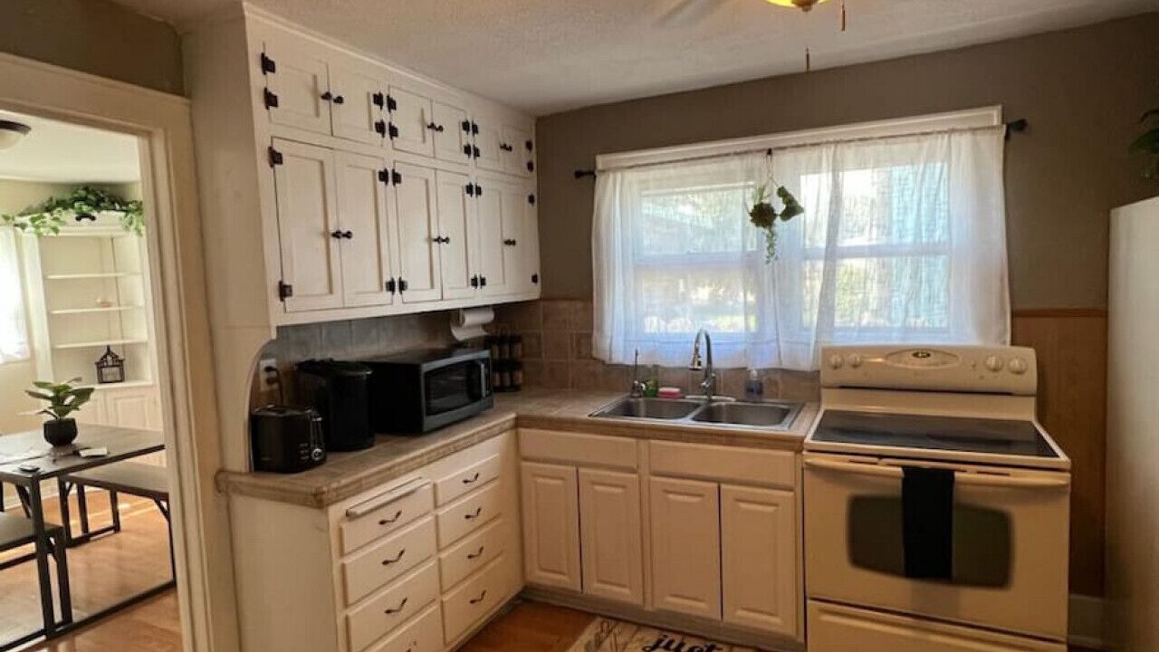 Photo of Kitchen in Thermopolis