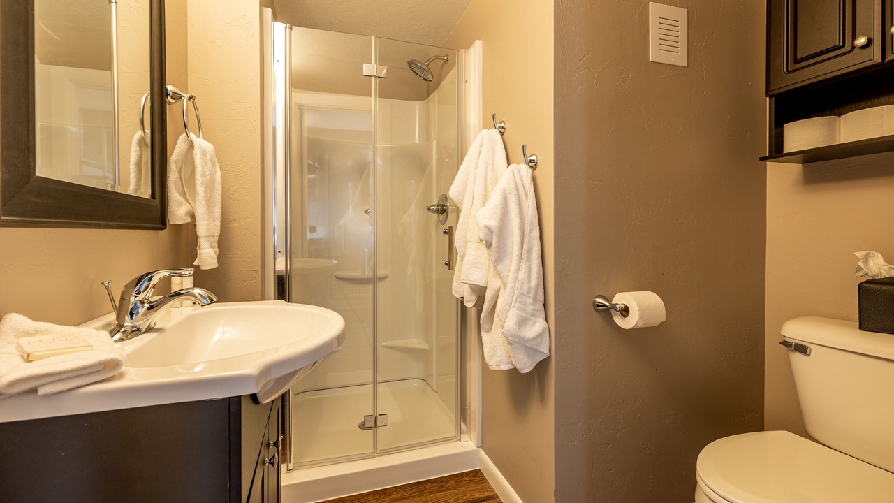 Photo of Bathroom in Powell