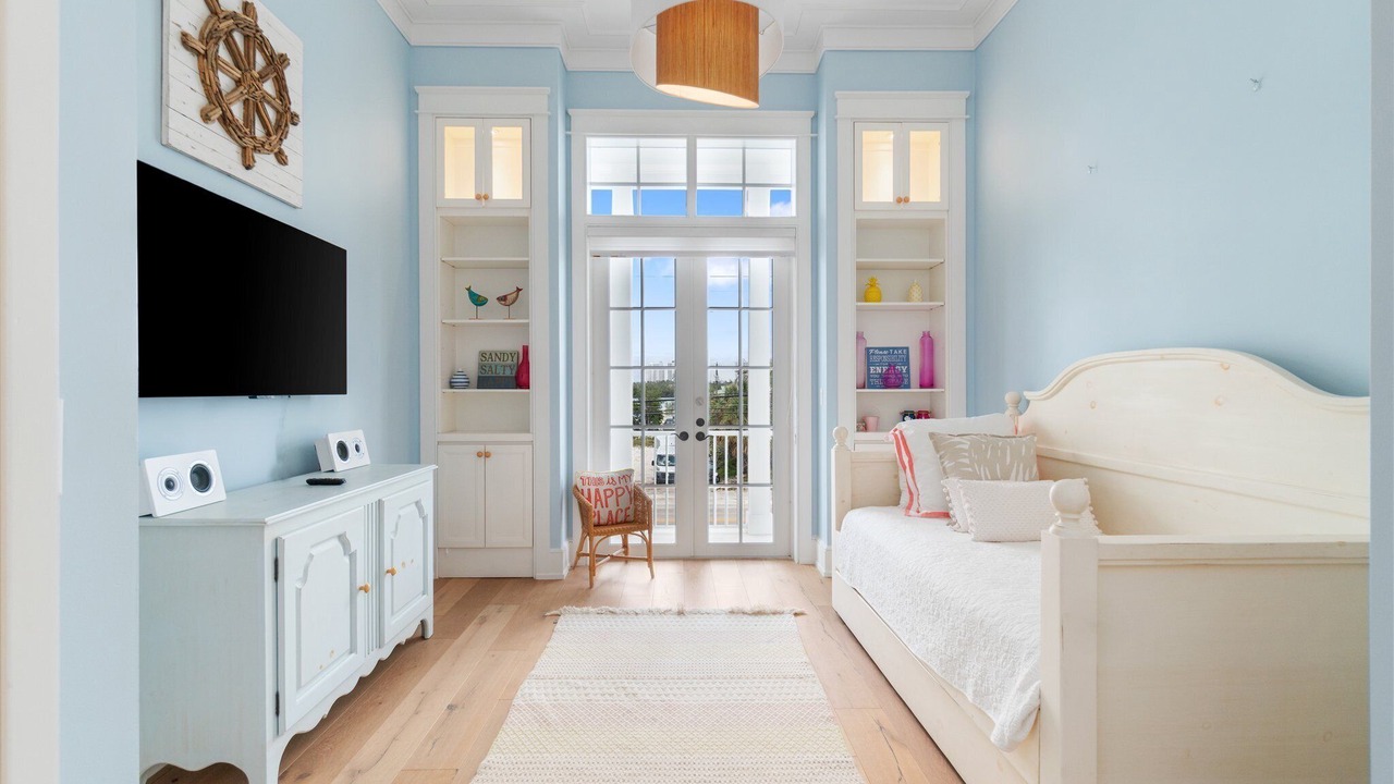 Photo of Bedroom in Bonita Springs
