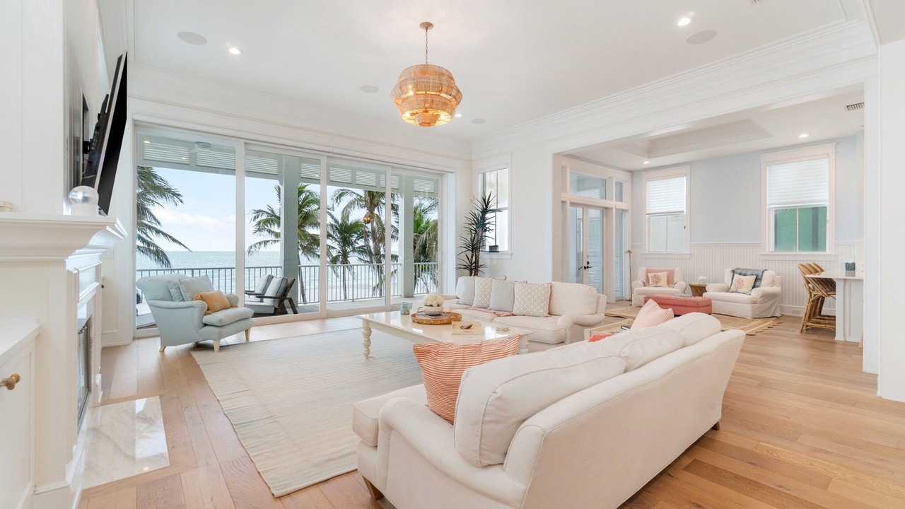 Photo of Livingroom in Bonita Springs