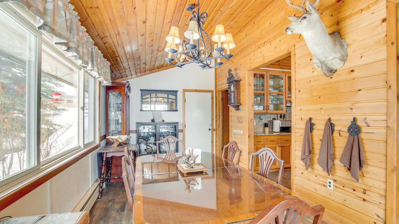 Photo of Bedroom in Thayne