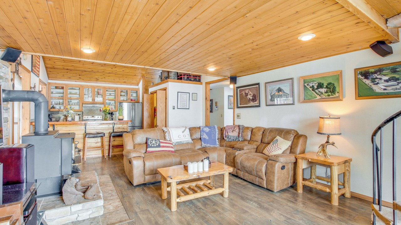 Photo of Livingroom in Thayne